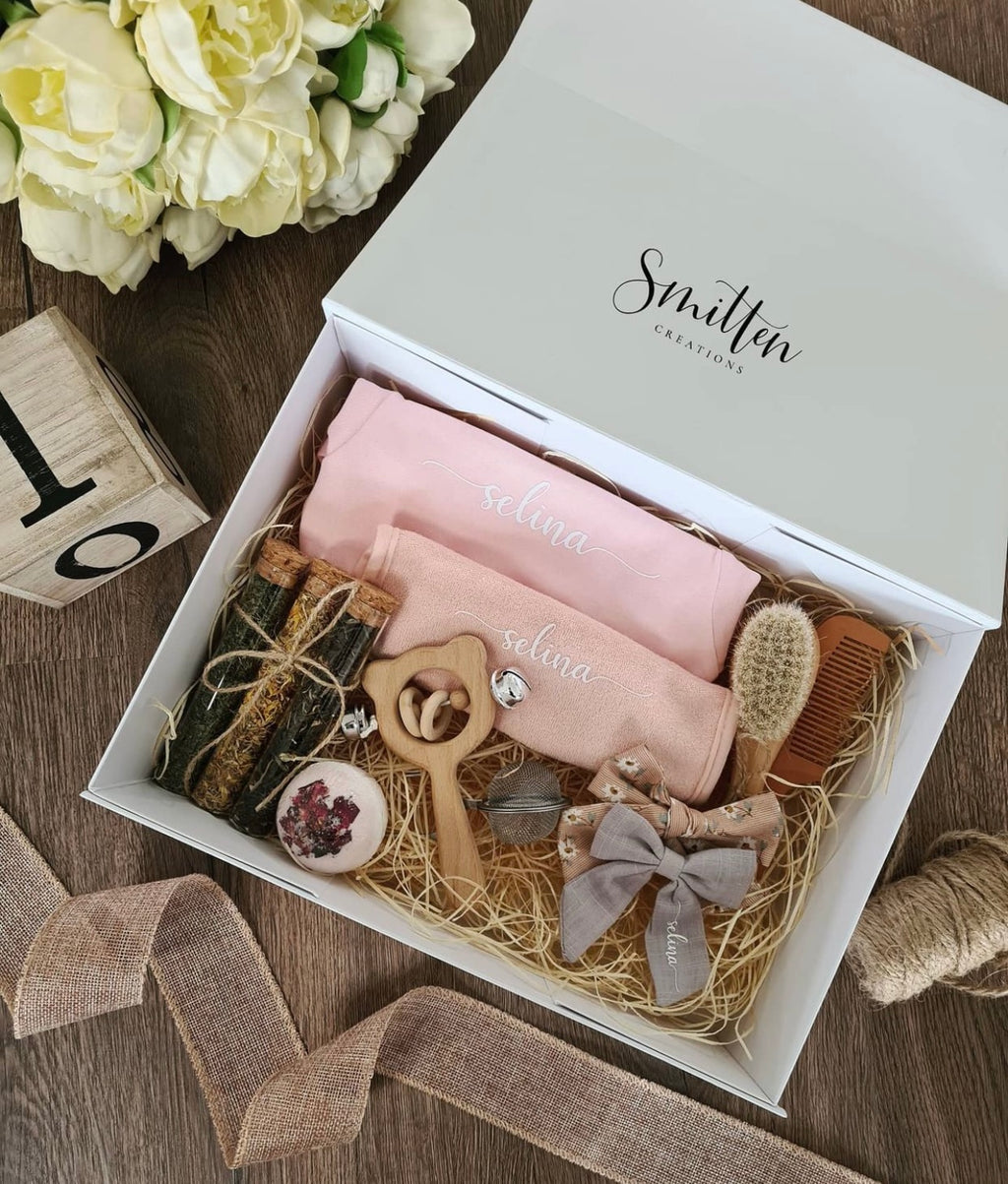 Selina Gift Box